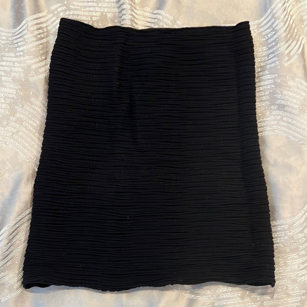 Like new M/L Last Tango Black Bodycon Skirt